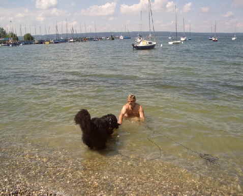 Wie war das? Neufis knnen alle schwimmen????